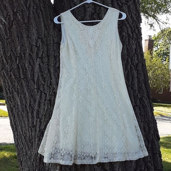 Anthropologie Paper Crane‎ Lace Crochet Boho Dress - Picture 1 of 8